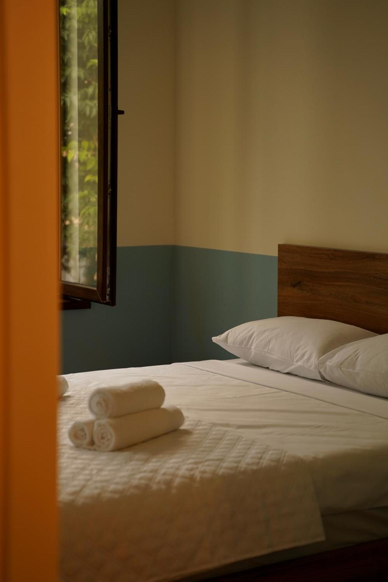 Dro Hotel Kutaiszi Kültér fotó
