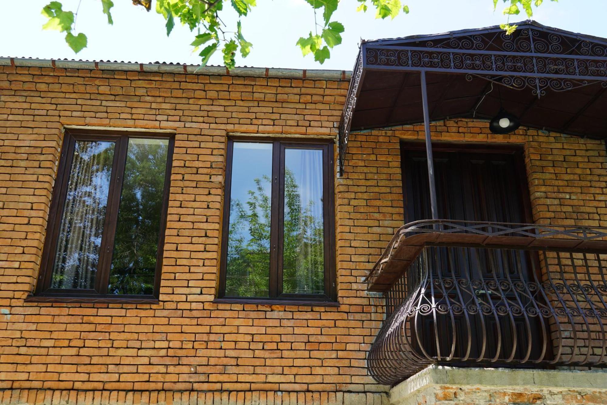 Dro Hotel Kutaiszi Kültér fotó
